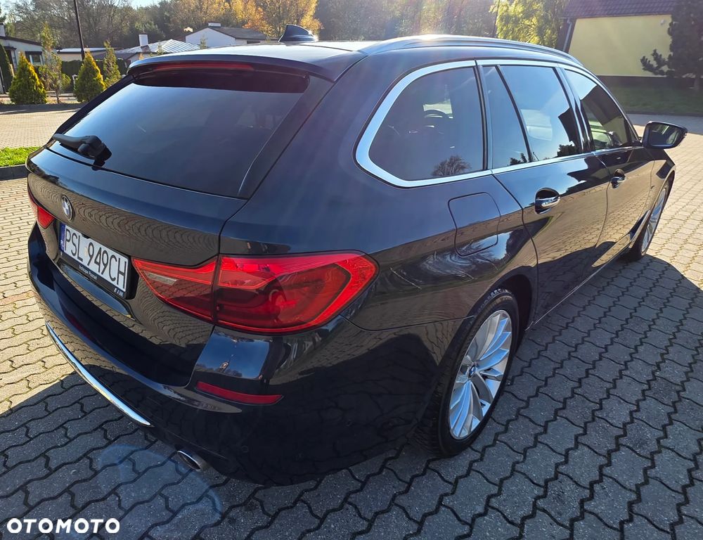 BMW Seria 5 520d Luxury Line sport - 25