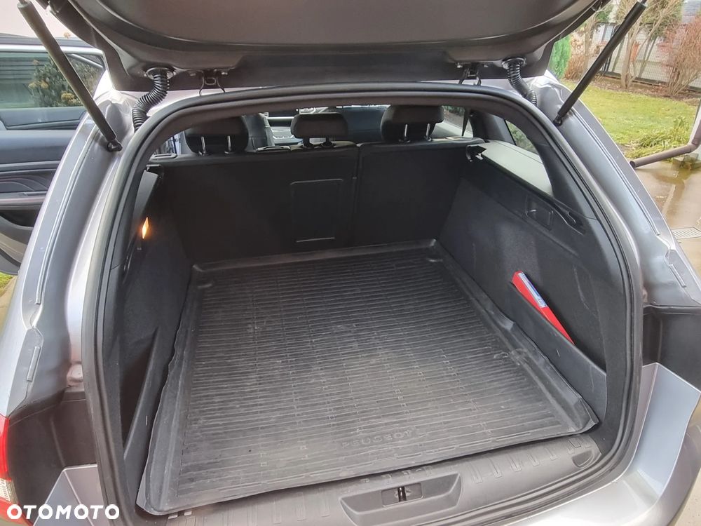 Peugeot 308 - 2