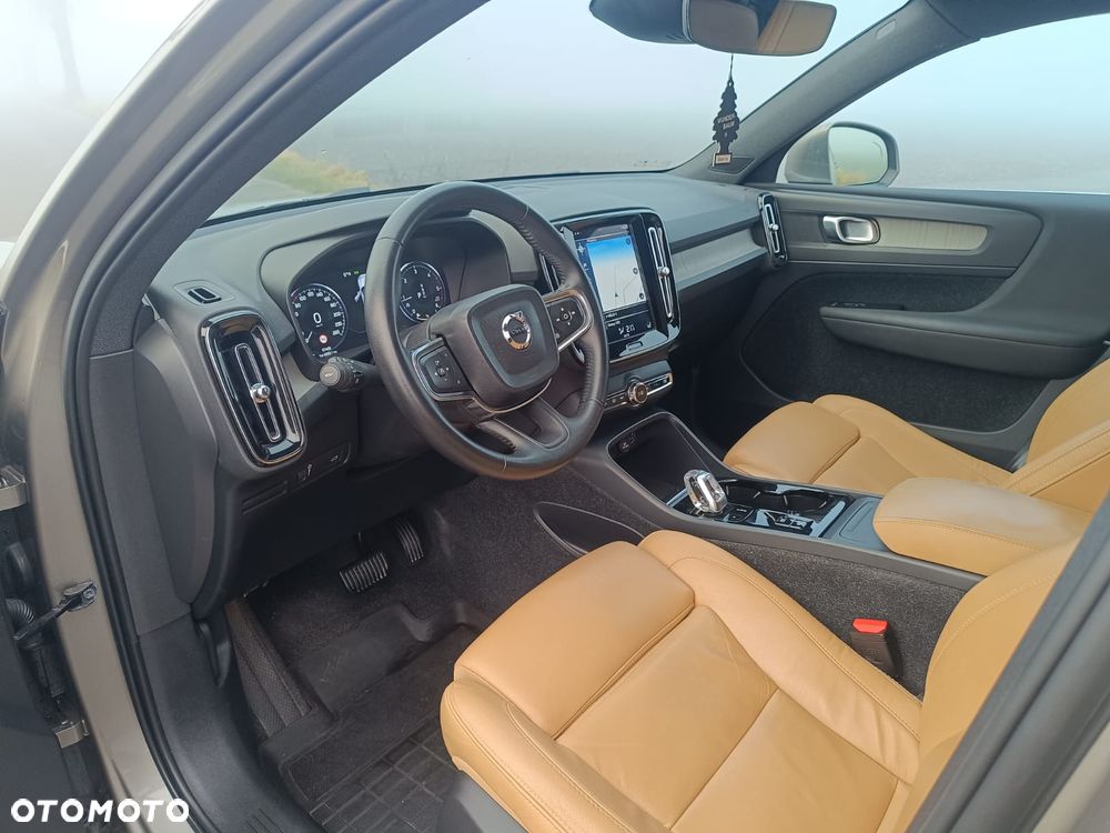 Volvo XC 40 D4 SCR AWD Inscription - 7