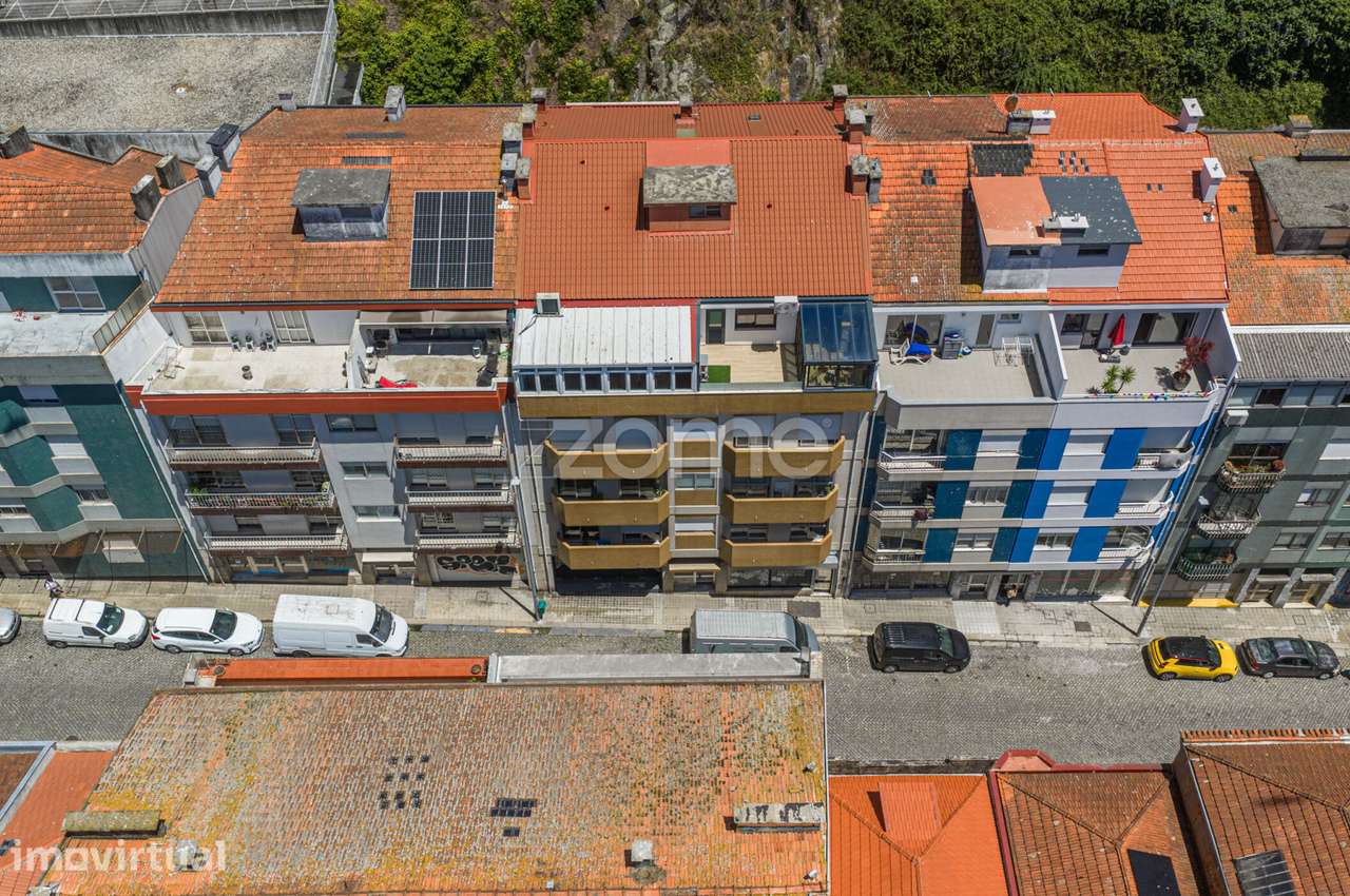 Apartamento T2 no Bonfim, Porto - Grande imagem: 2/25