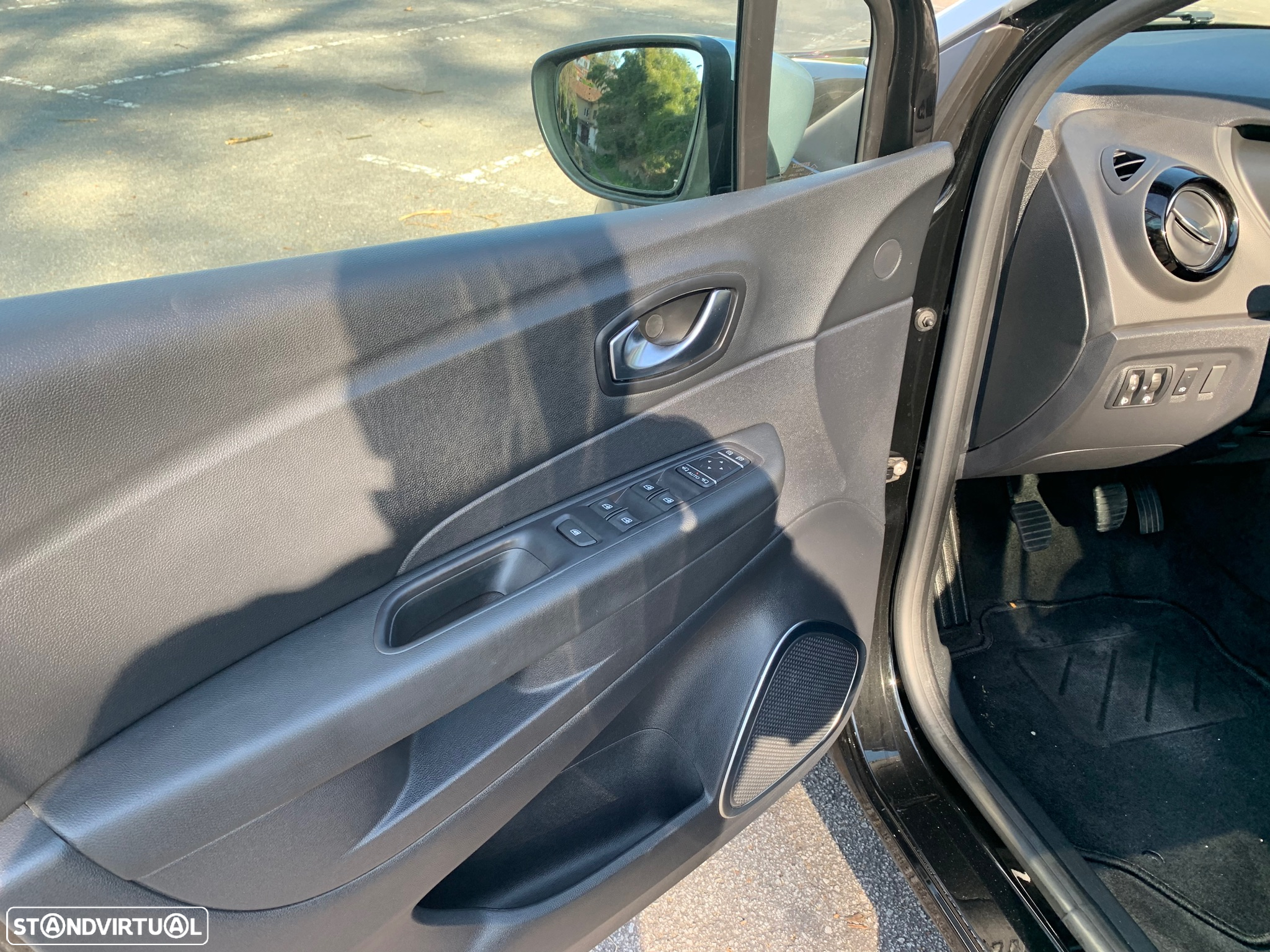 Renault Captur 1.0 TCe Exclusive - 6