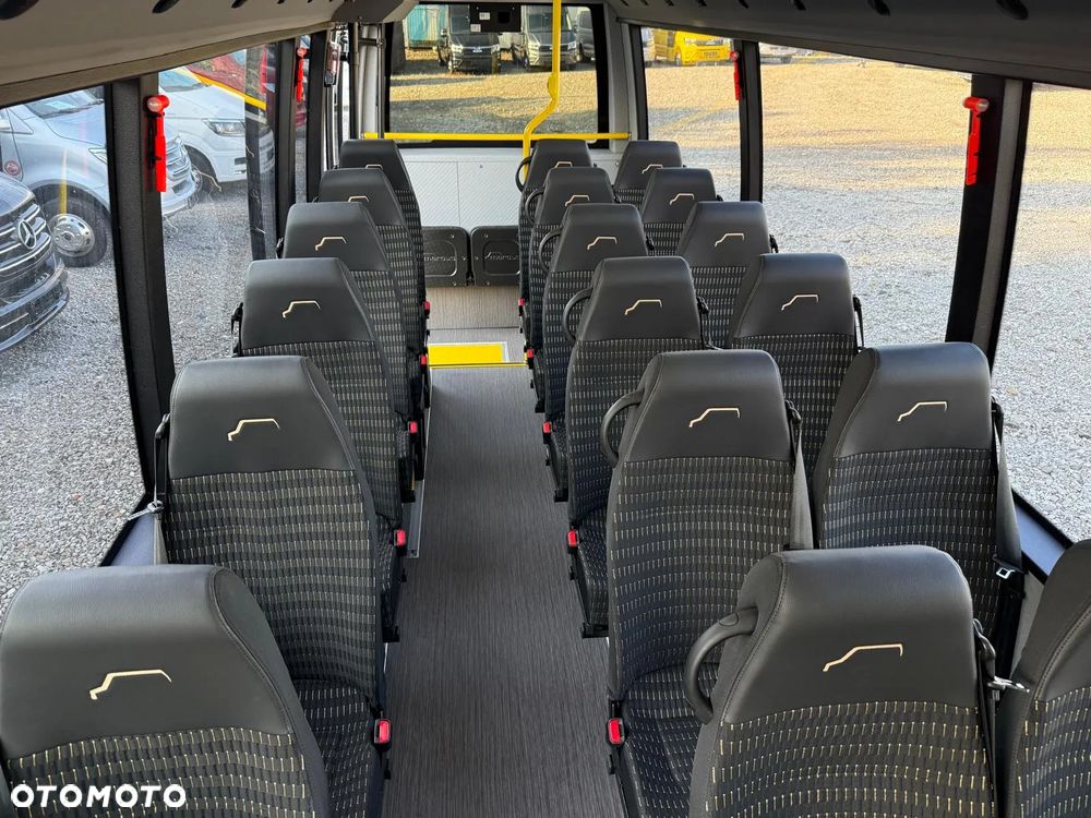 Mercedes-Benz Sprinter 519 - 14