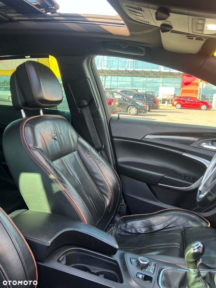 Opel Insignia - 12