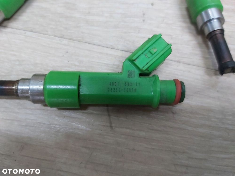 Toyota Rav4 IV 2013-2018 Wtrysk paliwa 23250-36010 2,5 hybryda Lexus NX - 2