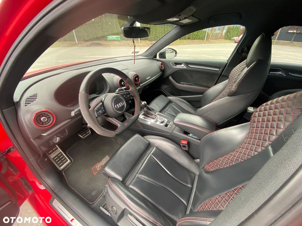 Audi RS3 Limousine 2.5 TFSI Quattro S tronic - 12