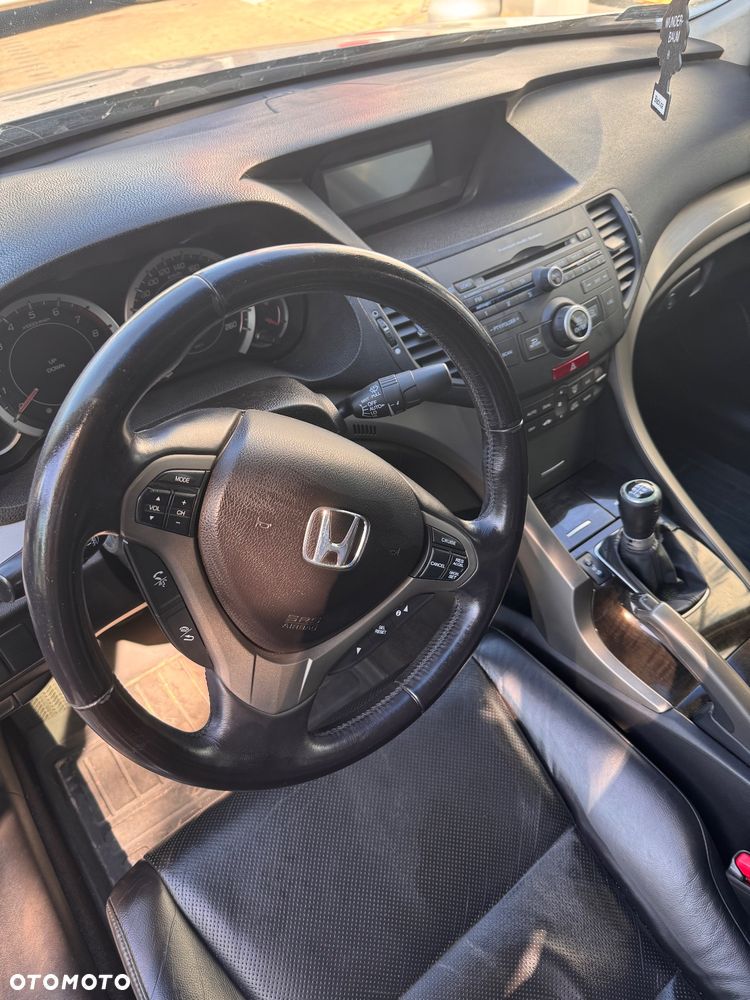Honda Accord 2.0 Elegance - 9