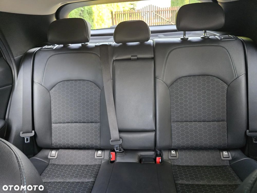 Kia XCeed 1.0 T-GDI L Business Line - 15