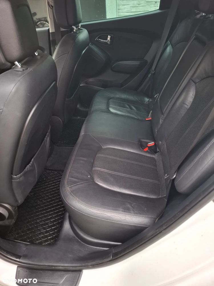 Hyundai ix35 2.0 CRDi Premium 2WD - 10