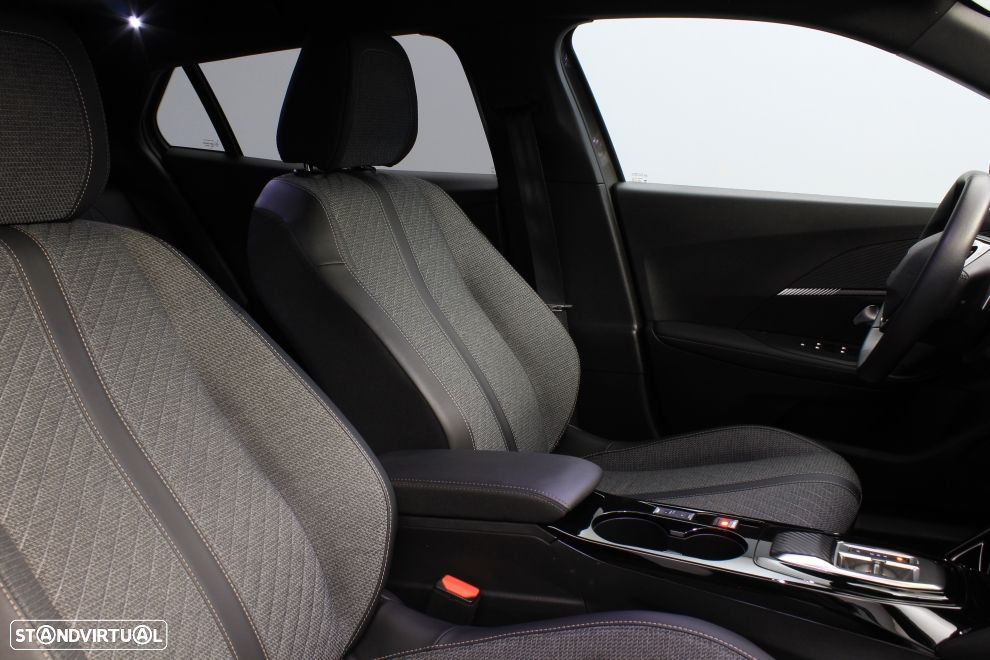 Peugeot 2008 - 19