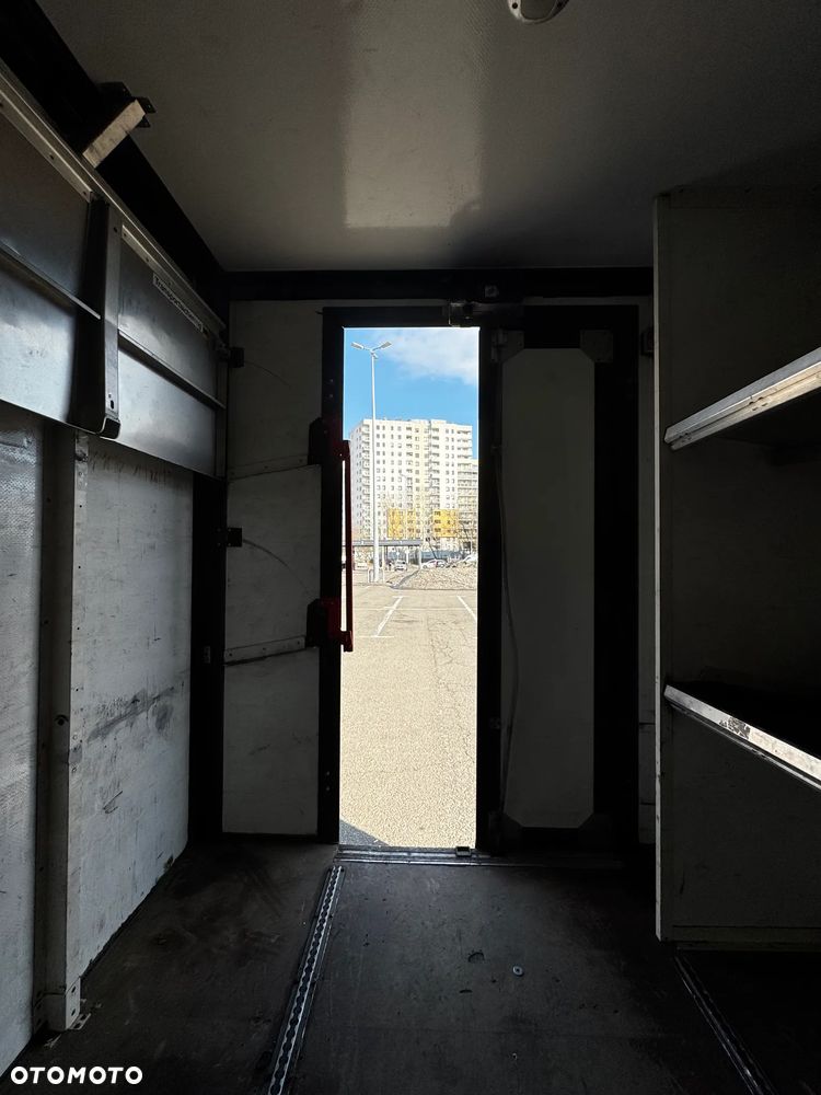 Opel Movano Kamper Foodtruck - 15