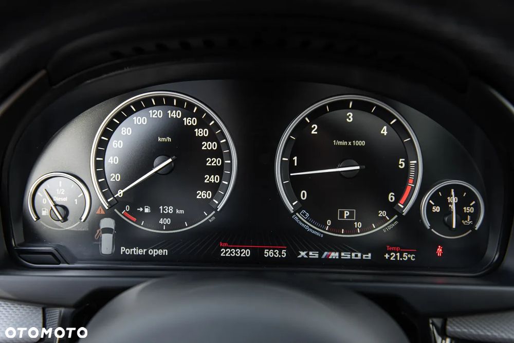 BMW X5 M M50d Sport-Aut - 15