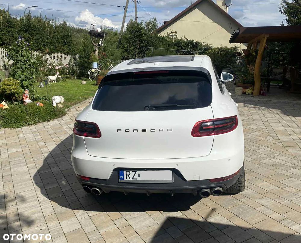 Porsche Macan S - 2