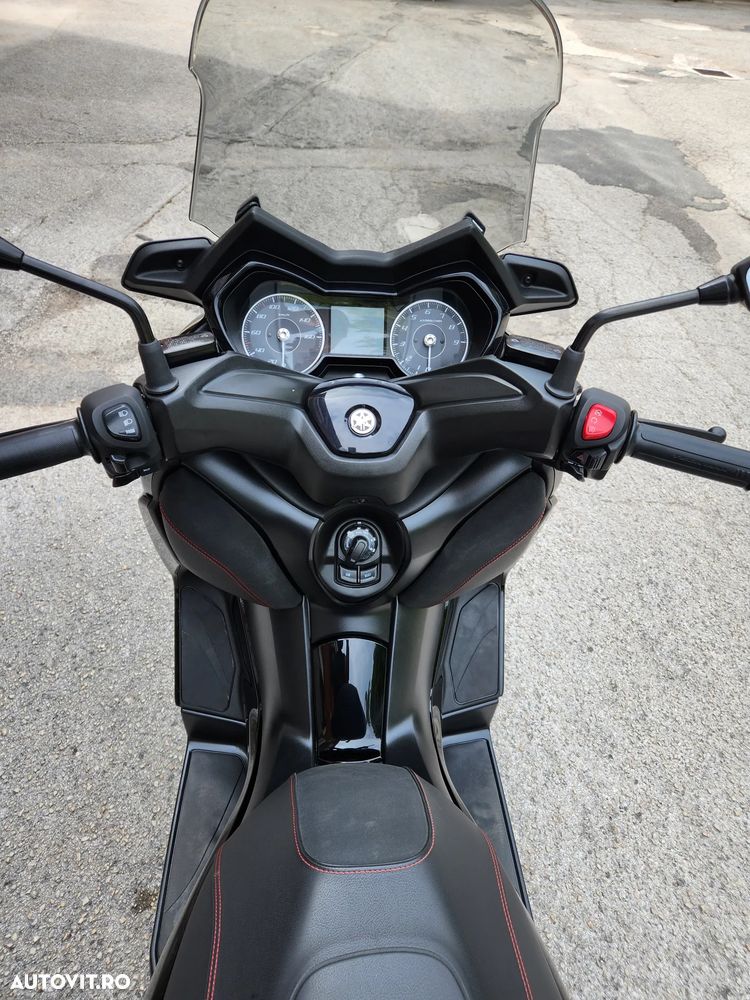 Yamaha XMAX 300 - 5