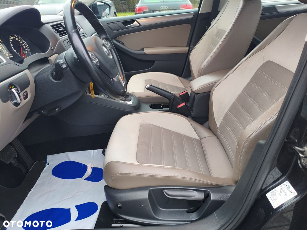 Volkswagen Jetta 1.4 TSI DSG Comfortline - 11