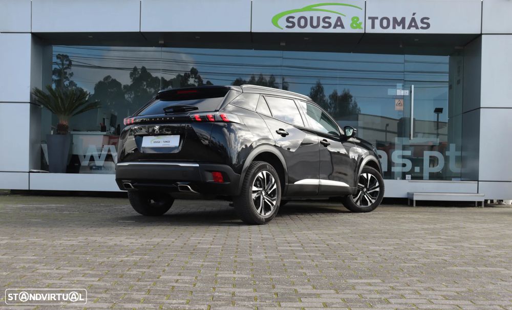 Peugeot 2008 PureTech 130 EAT8 Allure - 4