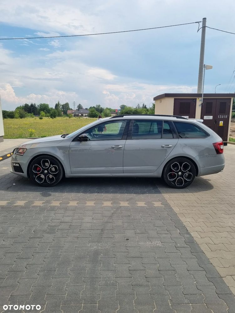 Skoda Octavia 2.0 TSI RS DSG - 6