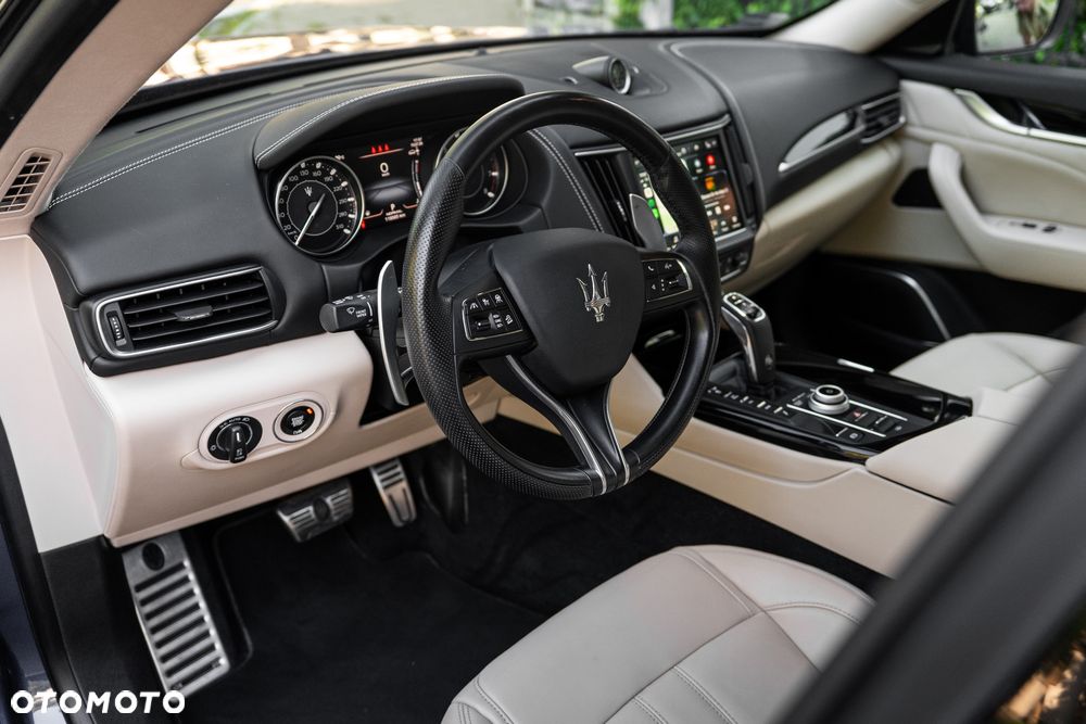 Maserati Levante Q4 GranSport - 20