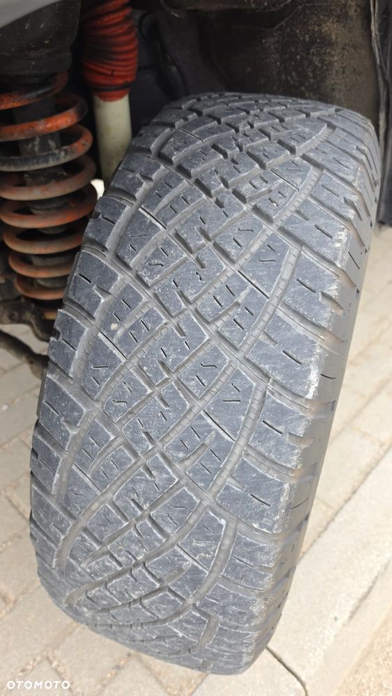 Jeep Grand Cherokee - 16