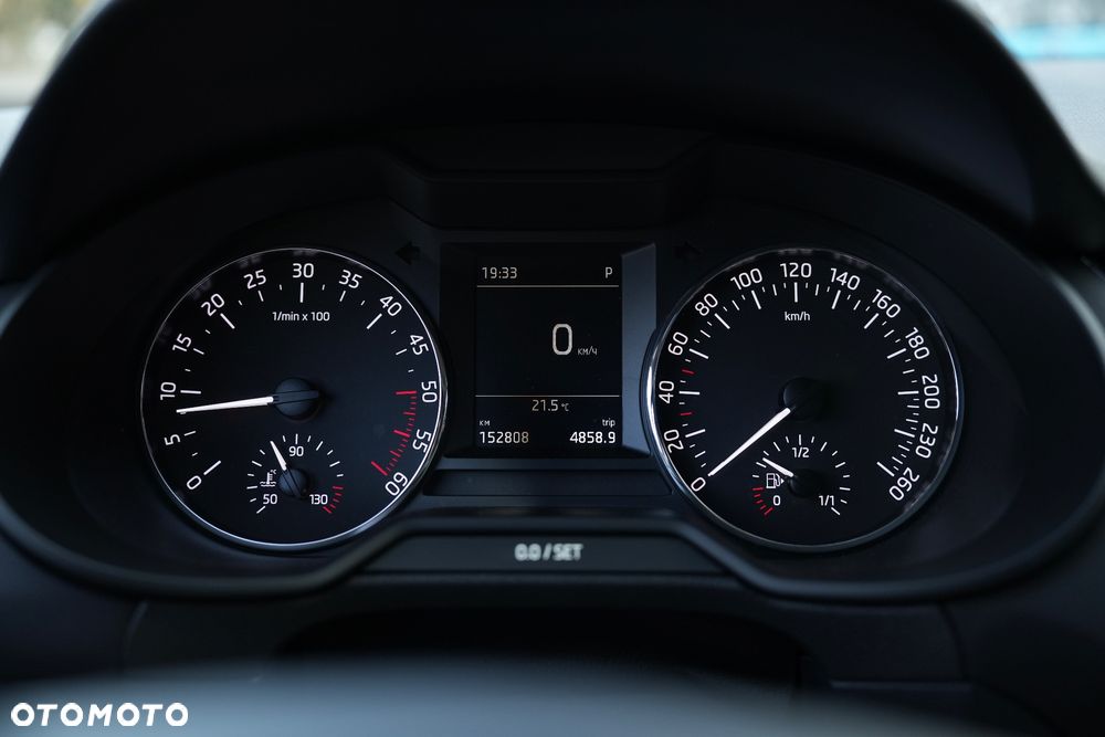 Skoda Octavia 2.0 TDI Style DSG - 14