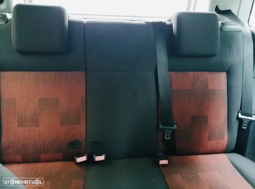 Ford Fiesta - 6