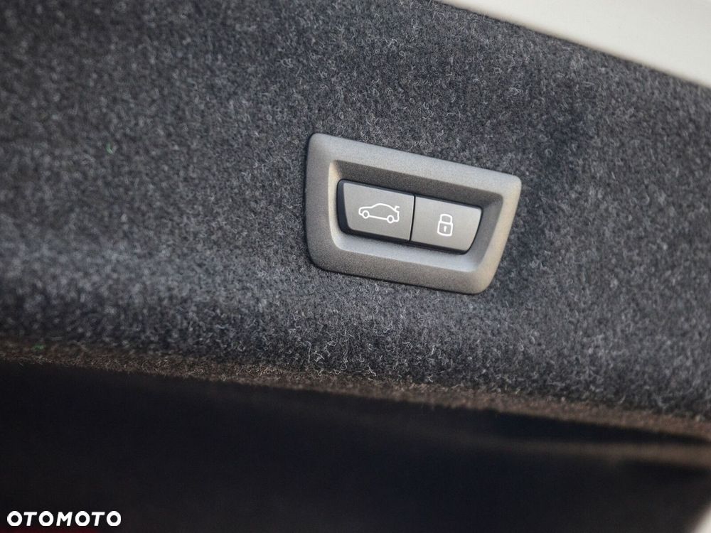 BMW Seria 3 - 22