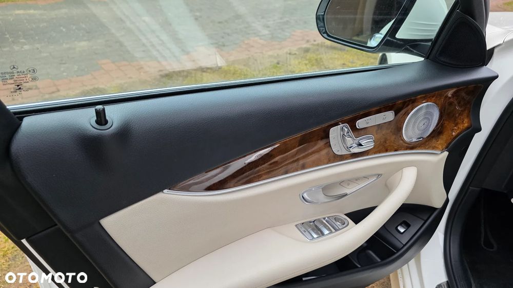 Mercedes-Benz Klasa E 450 4Matic 9G-TRONIC AMG Line - 9