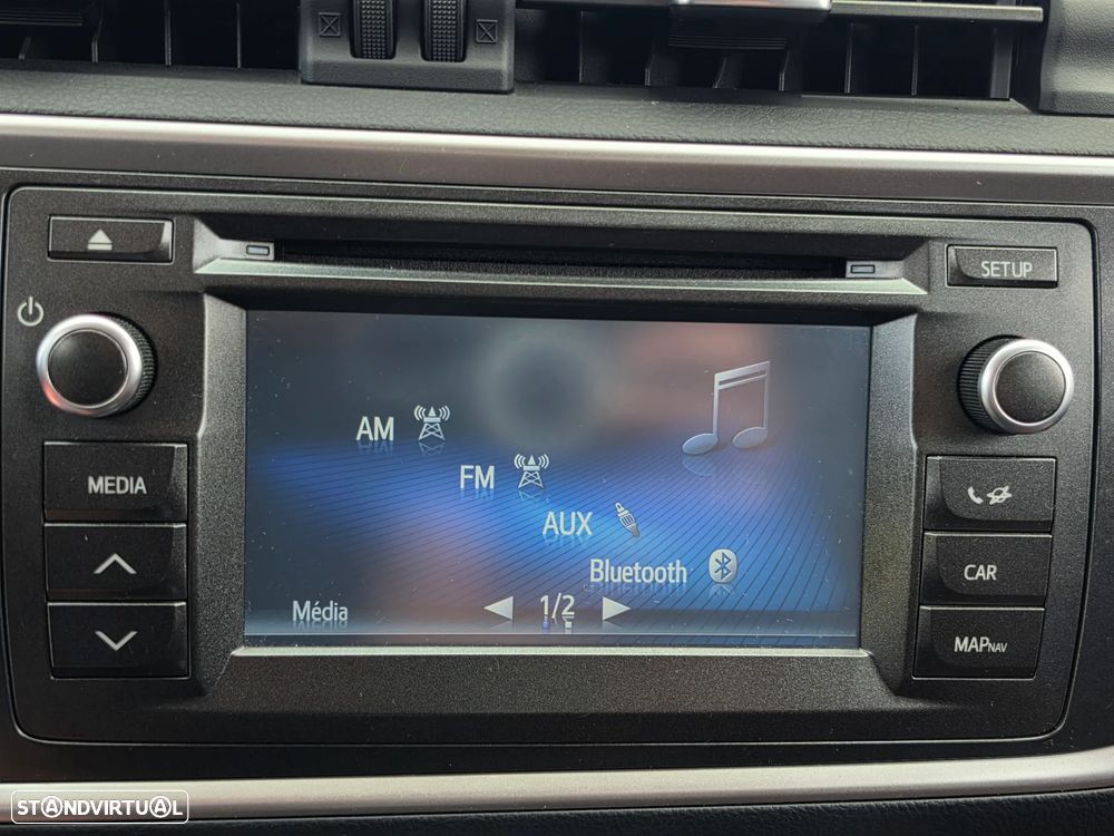 Toyota Auris 1.4 D-4D Comfort - 22