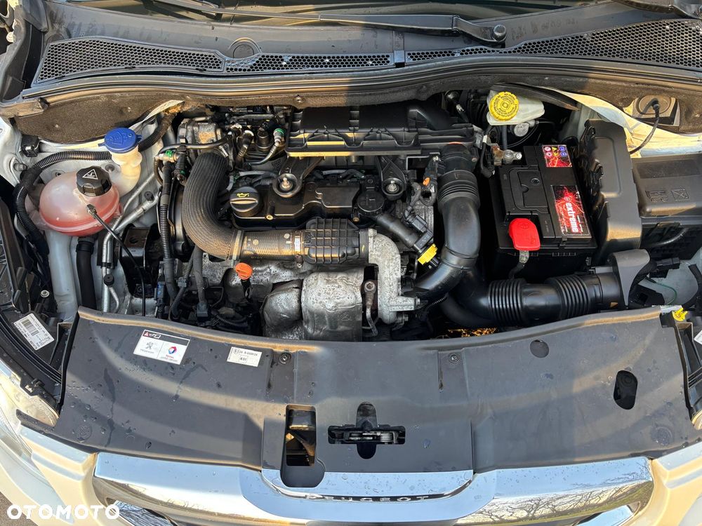 Peugeot 2008 1.4 HDi Active - 20