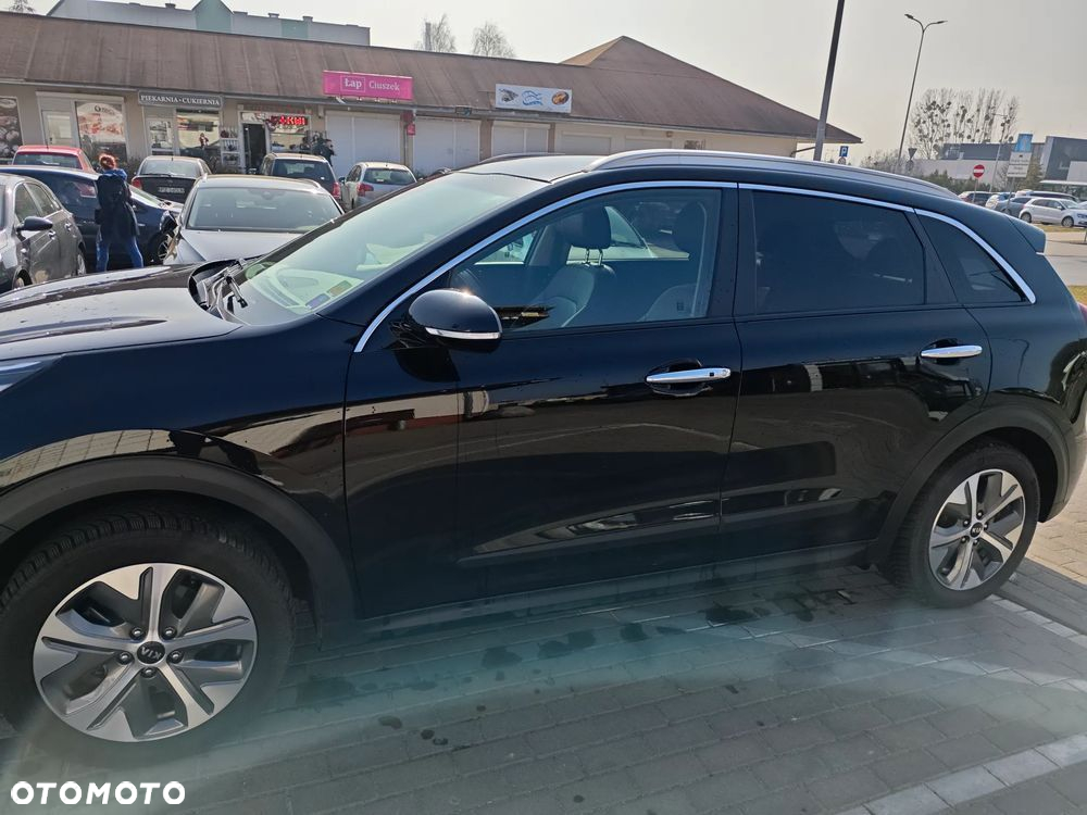 Kia Niro e-Niro 64kWh XL - 3