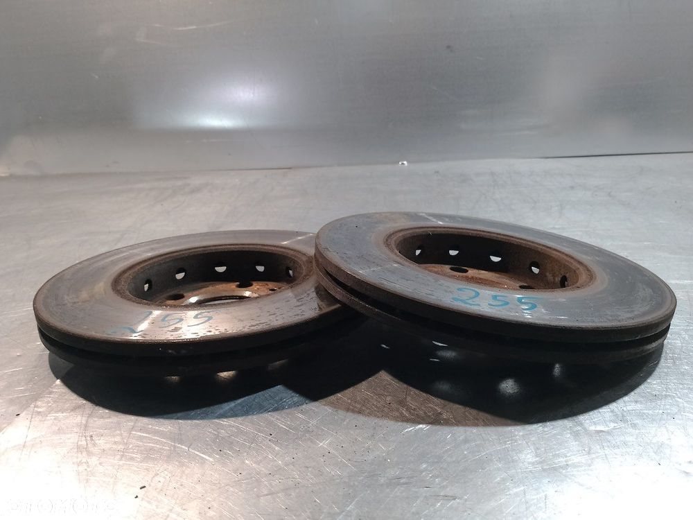 TARCZE HAMULCOWE PRZÓD SKODA FABIA I 1.2 - 5