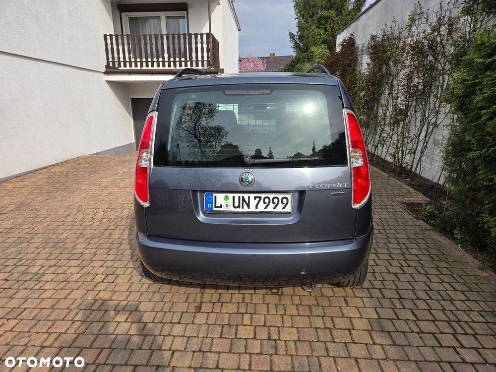 Skoda Roomster 1.4 MPI PLUS EDITION - 6
