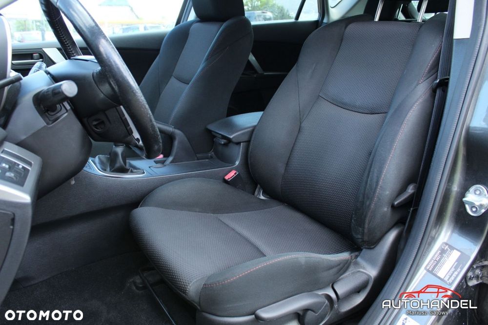 Mazda 3 - 7