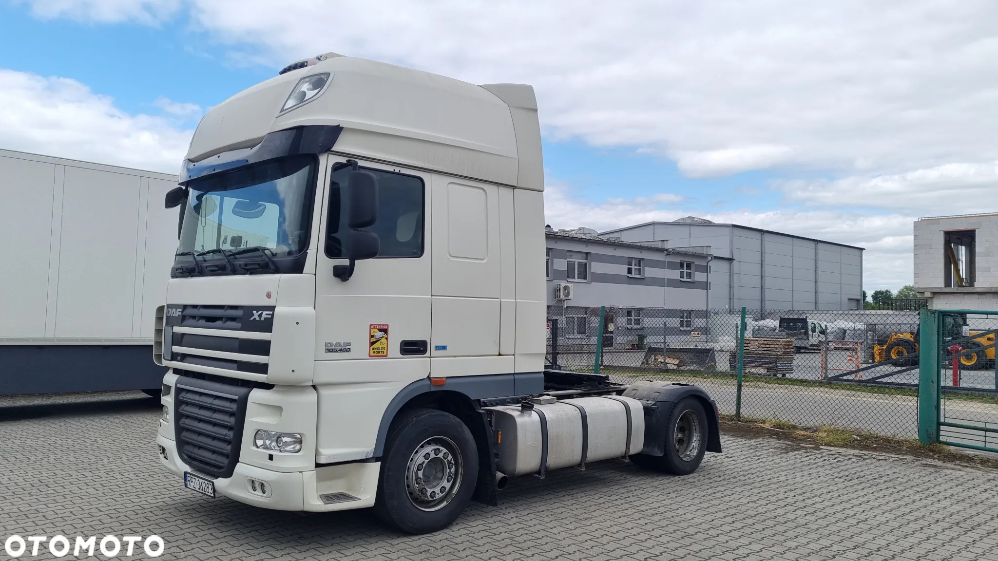 DAF 105XF460 - 3