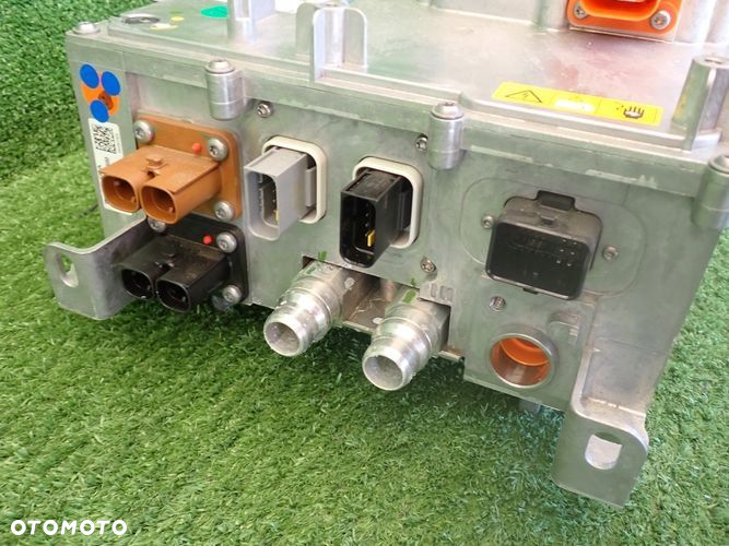 FALOWNIK KONWENTER MODUŁ BATERIA PEUGEOT 208 CORSA F CITROEN 9842482880 - 2