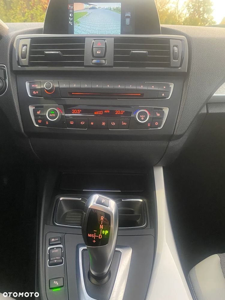 BMW Seria 1 - 25