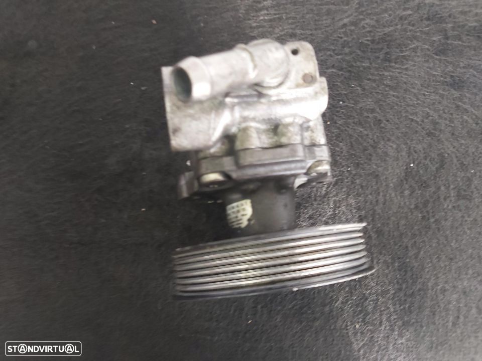 Bomba Direcção Assistida Hidraulica Audi A4 A5  Ref: 8k0 145 154 b - 2