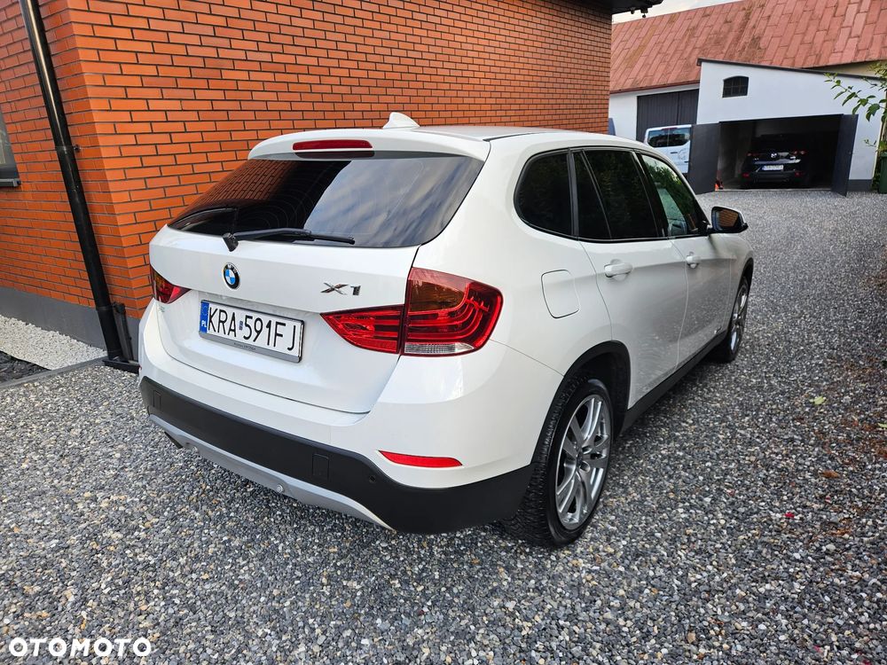 BMW X1 sDrive18d Sport Line - 2