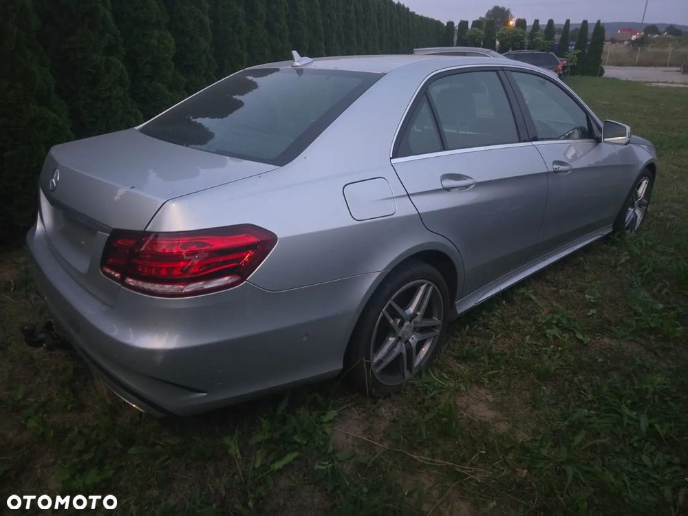 Mercedes-Benz Klasa E 250 CDI 7G-TRONIC - 7