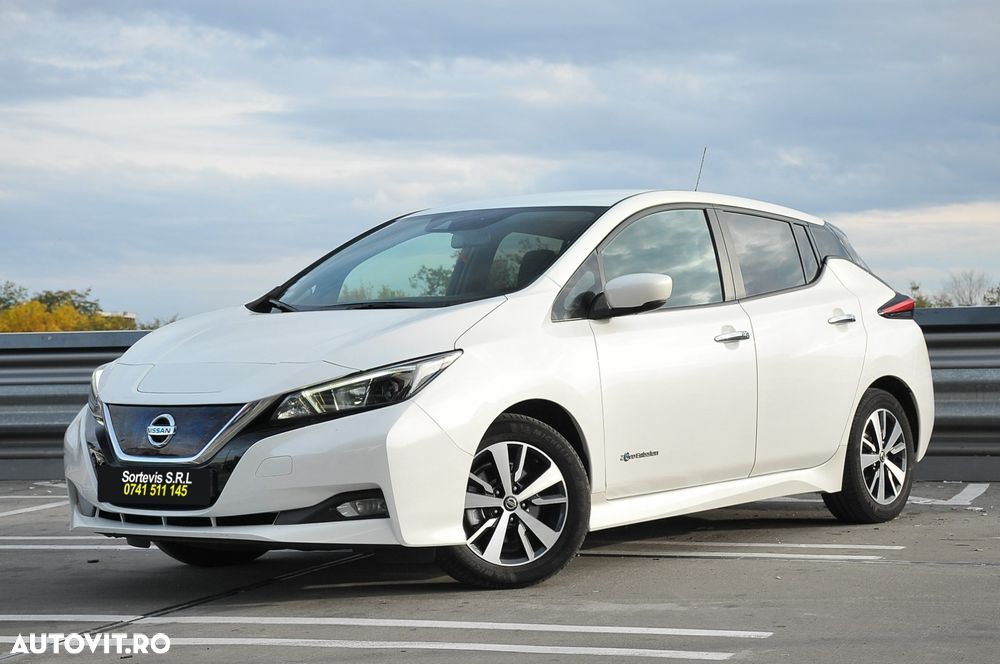 Nissan LEAF 40 kWh N-Connecta - 21