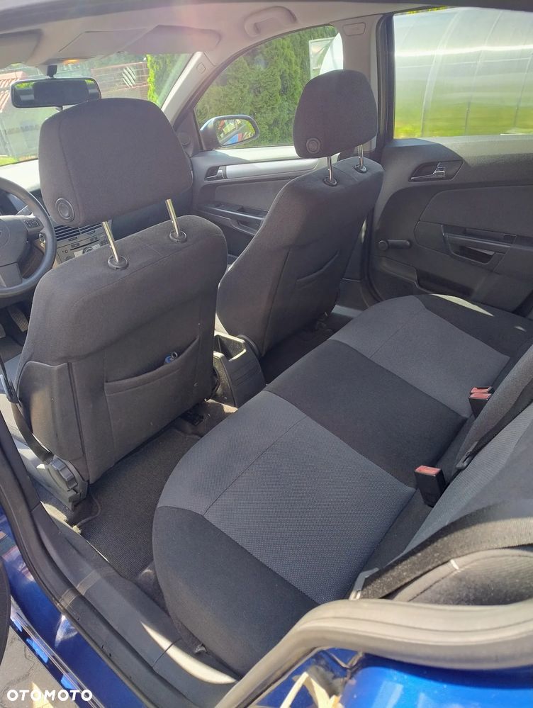 Opel Astra 1.7 CDTI Cosmo - 4