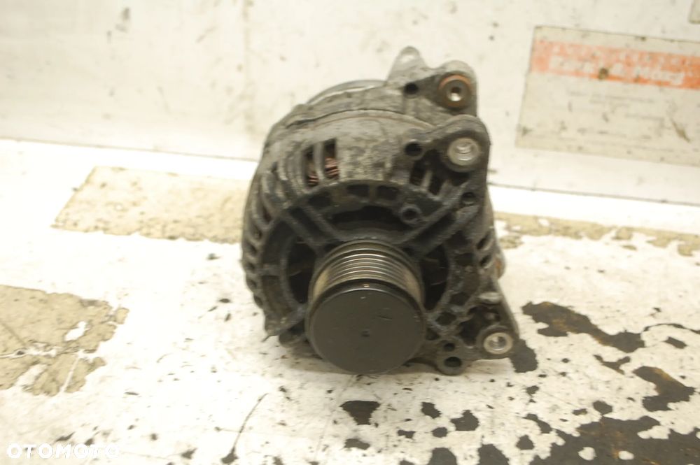 ALTERANTOR 06F903023C 140A SEAT ALTEA 1.9 TDI 2.0 TDI SKODA OCTAVIA II AUDI A3 8P VW GOLF V 06F903023F 06F903023H AUDI A4 B8 1.8 TFSI BOSCH - 8