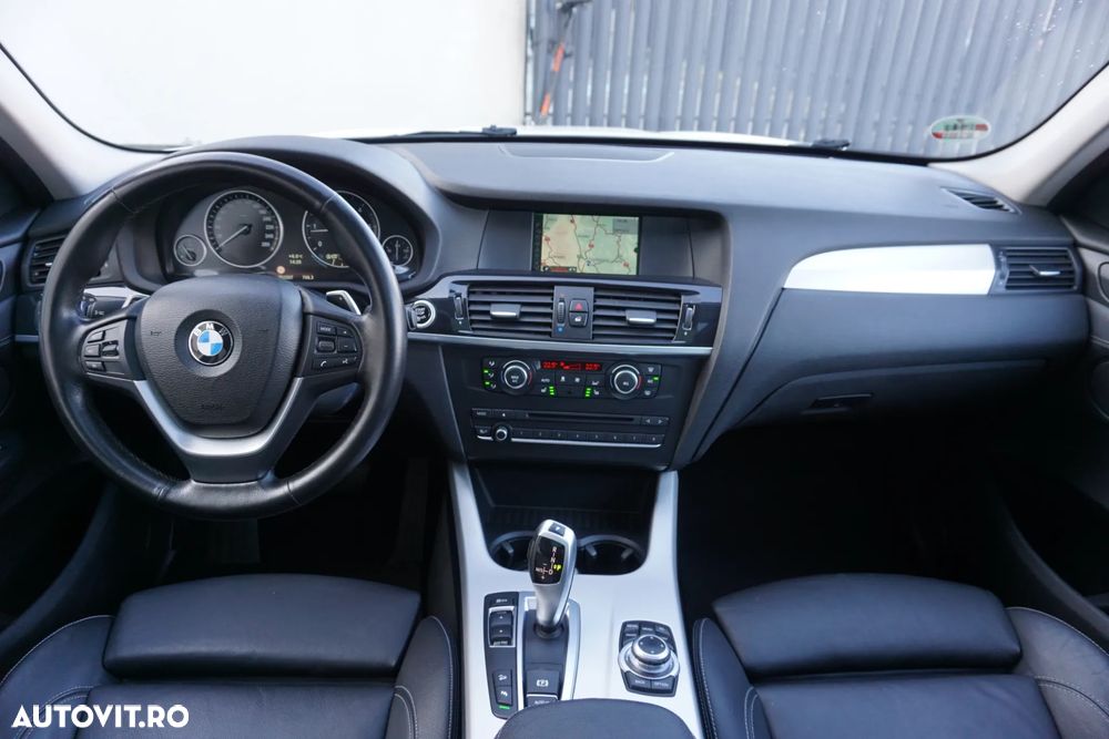 BMW X3 xDrive20d Aut. - 3