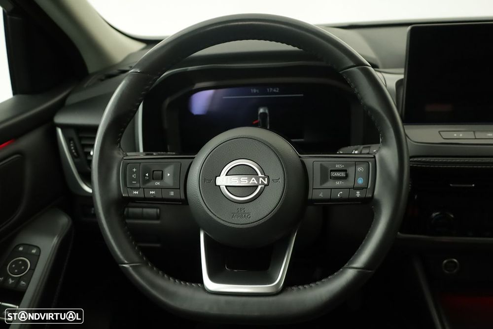 Nissan Qashqai - 14
