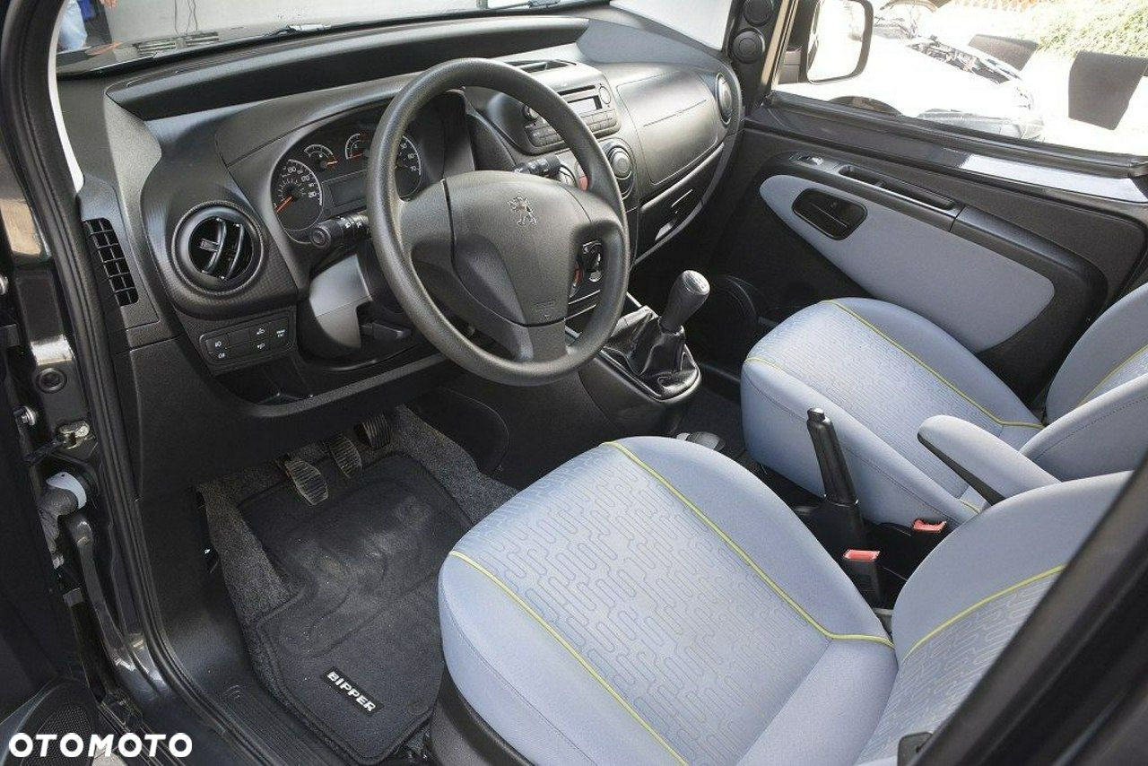 Peugeot Bipper Tepee HDi 75 Outdoor - 16