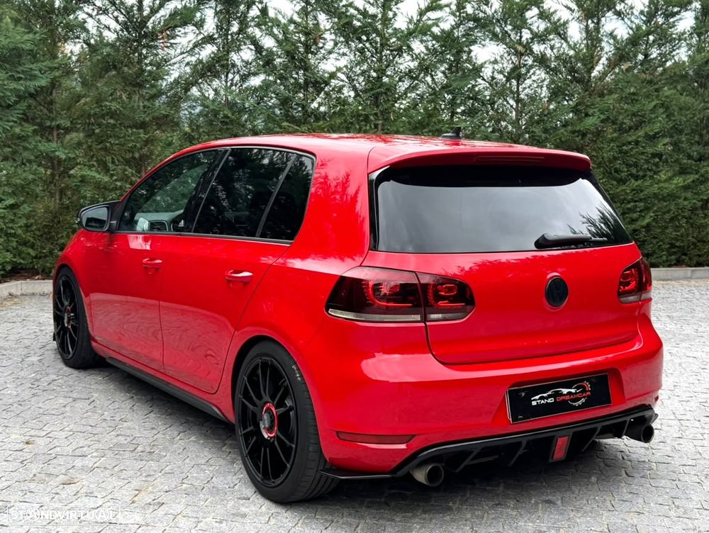VW Golf 2.0 GTI adidas - 9