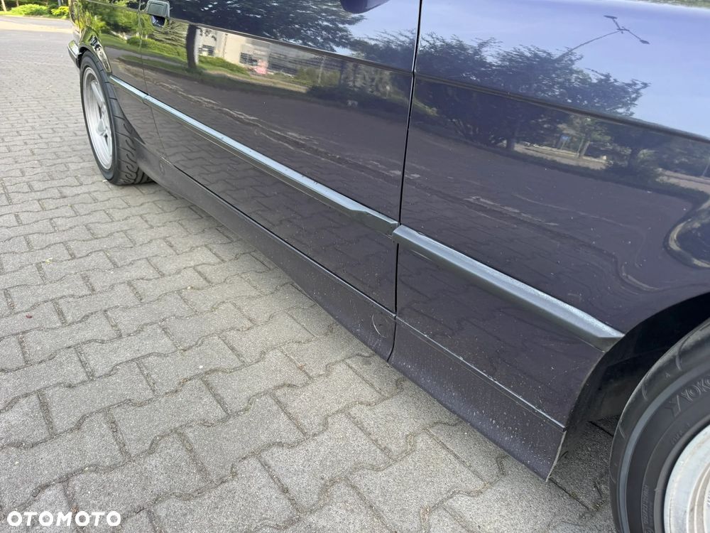 BMW Seria 3 318is - 15