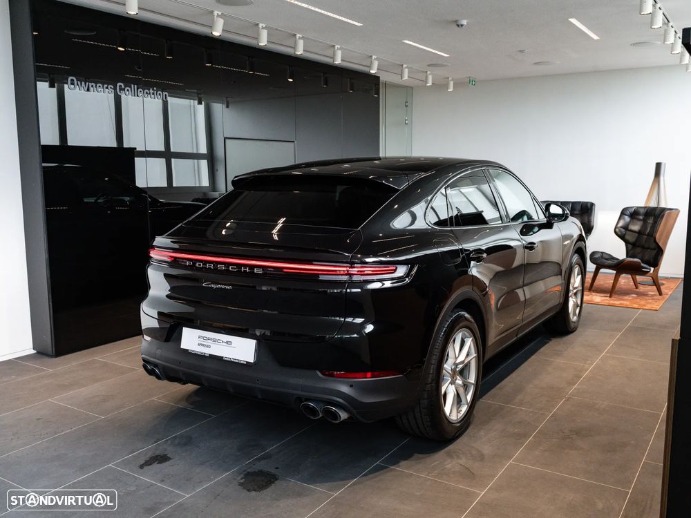 Porsche Cayenne Coupé E-Hybrid - 12