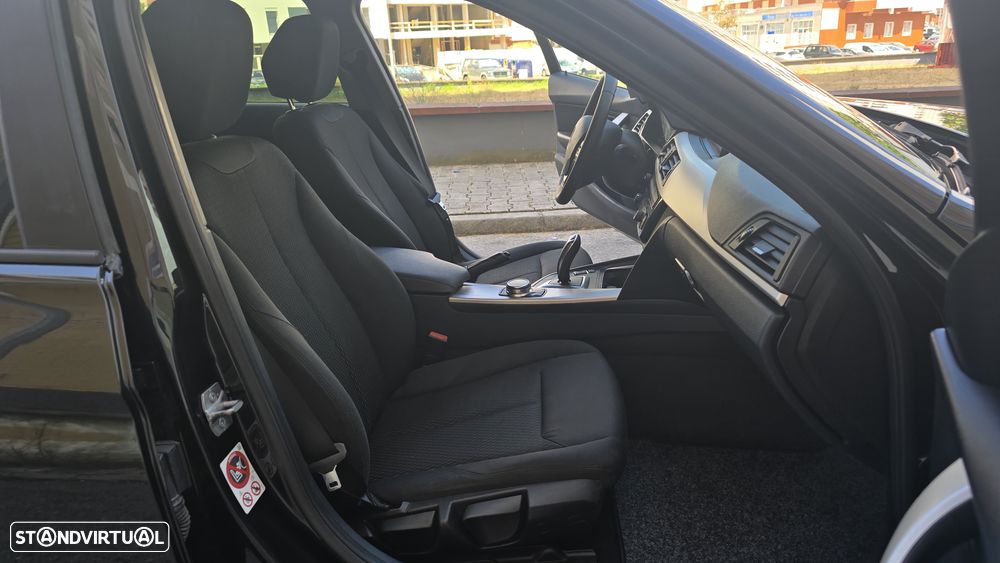 BMW 318 d Advantage Auto - 24