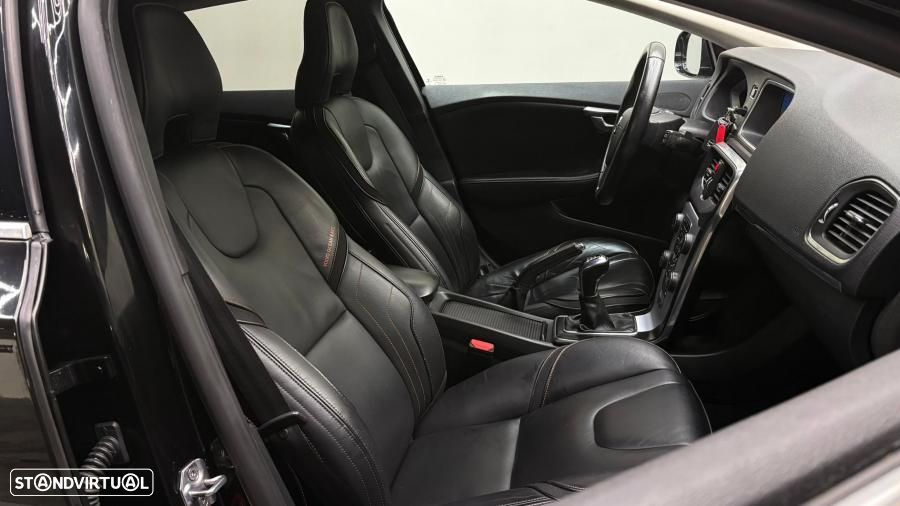 Volvo V40 D2 Ocean Race - 15