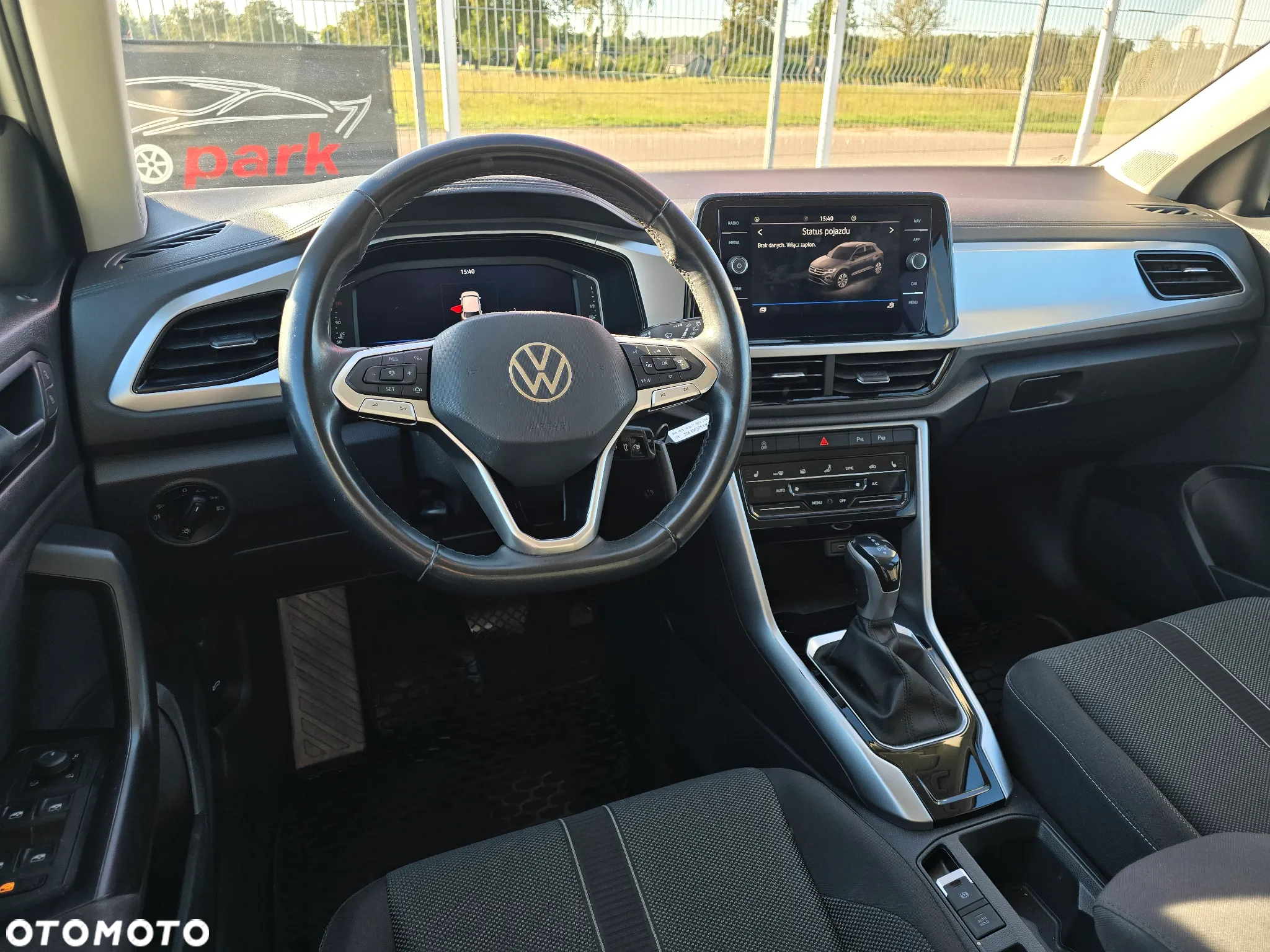 Volkswagen T-Roc 1.5 TSI Life Plus DSG - 26